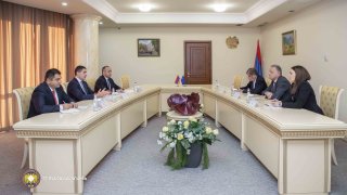 Новоназначенный руководитель делегации ЕС в Армении побывал в Следственном комитете РА